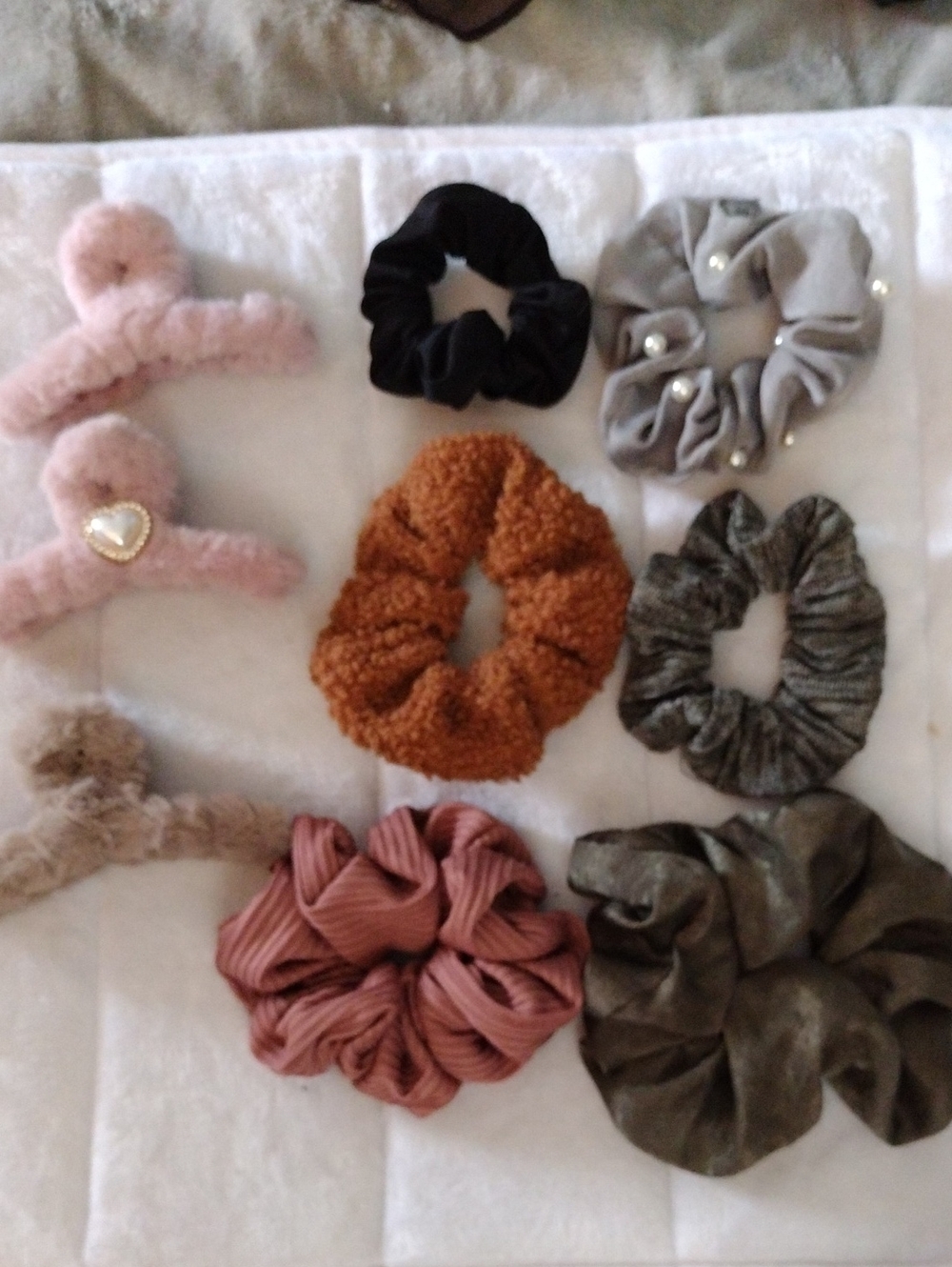 Assorted Women's Hair Scrunchie Set - Pink, Black, Gray, Brown, Rust